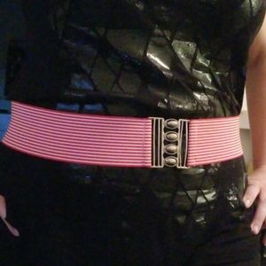 36" - 50" Stretchy Clasped Belt